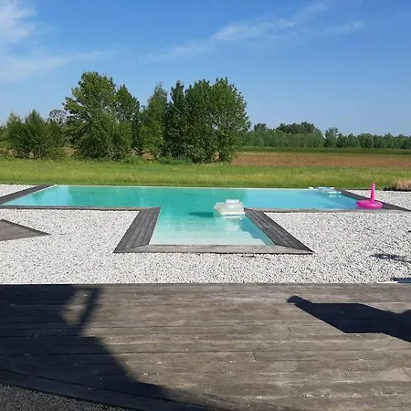 Holiday home Grand Avec Piscine Maison Port Valade