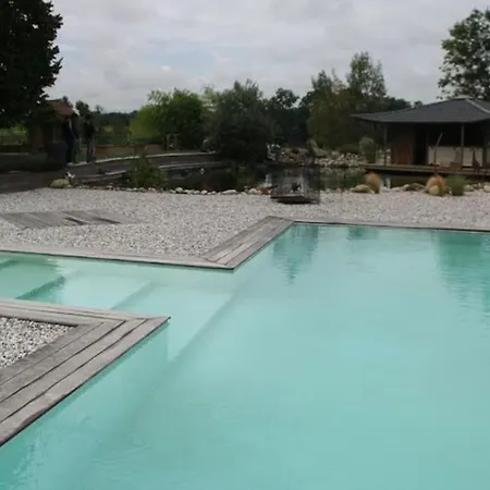 Holiday home Grand Avec Piscine Maison Port Valade Tabanac