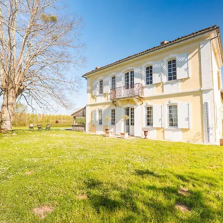 Vakantiehuis Grand Avec Piscine Maison Port Valade *
