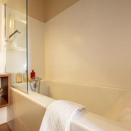 Grand Avec Piscine Maison Port Valade Ferienhaus
