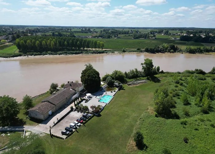 Grand Avec Piscine Maison Port Valade Vakantiehuis *