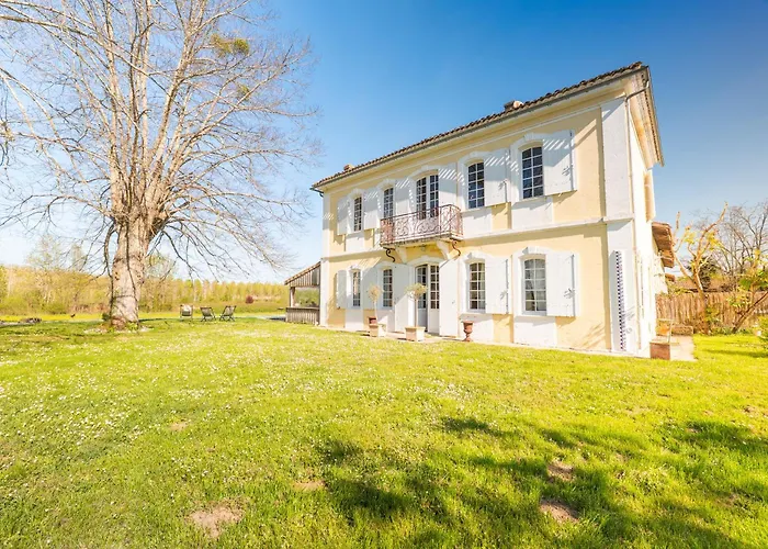 Vakantiehuis Grand Avec Piscine Maison Port Valade *