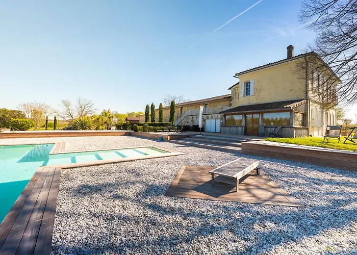 Vakantiehuis Grand Avec Piscine Maison Port Valade *
